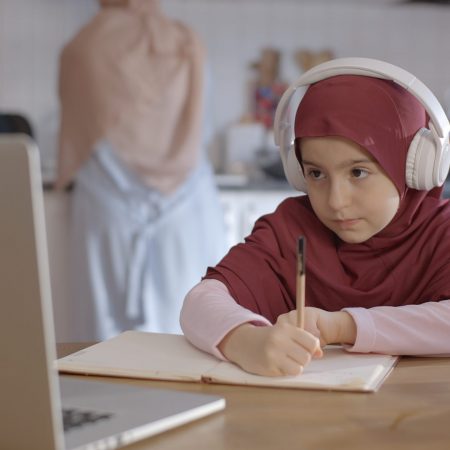 Online,Course,At,Home.,Little,Schoolgirl,In,Turban,,Working,With
